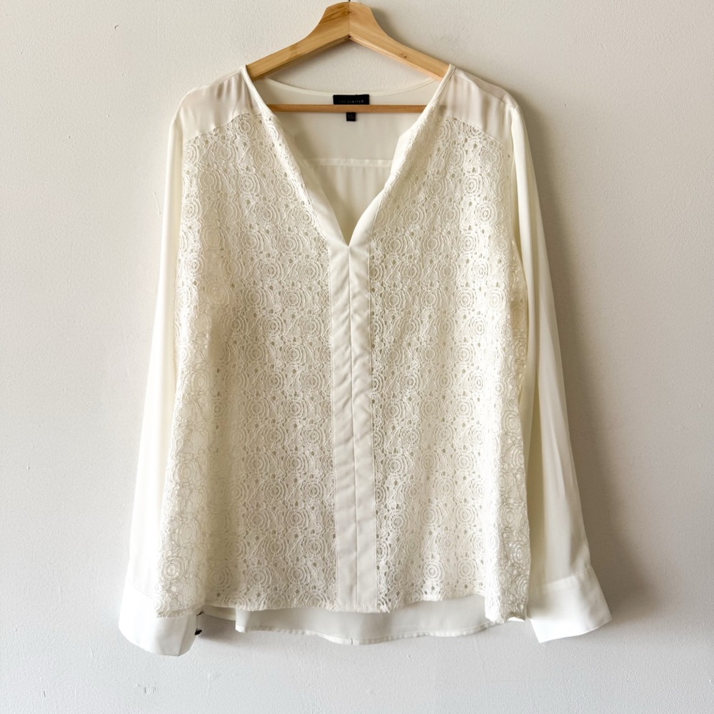 The Limited Ivory Lace Front Women's V-Neck Top Size XL